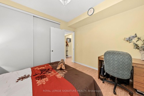 687 Twain Avenue, Mississauga, ON - Indoor Photo Showing Other Room