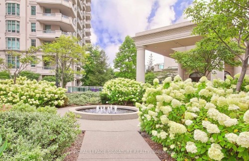 509-10 Bloorview Place, Toronto, ON - Outdoor With Balcony