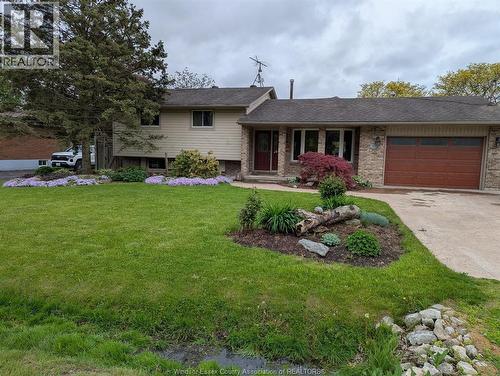 1935 Canard Drive, Lasalle, ON - Outdoor
