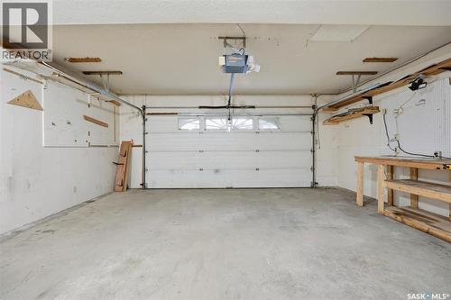 330 Fehr Crescent, Martensville, SK - Indoor Photo Showing Garage