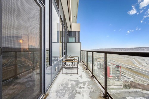 1901-385 Winston Road, Grimsby, ON - Outdoor