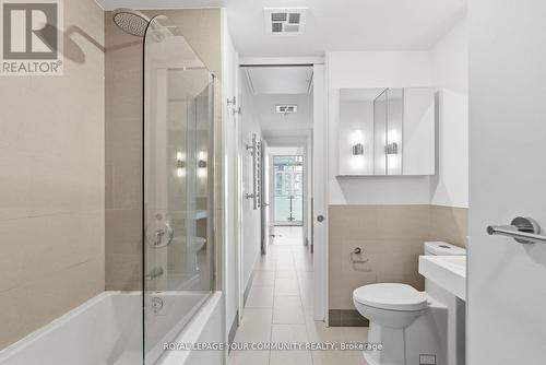 705 - 390 Cherry Street, Toronto, ON - Indoor Photo Showing Bathroom
