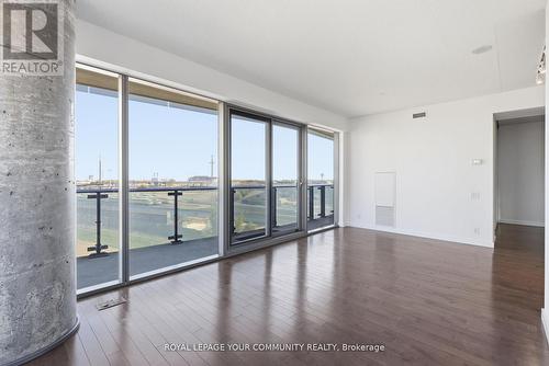 705 - 390 Cherry Street, Toronto, ON - Indoor Photo Showing Other Room