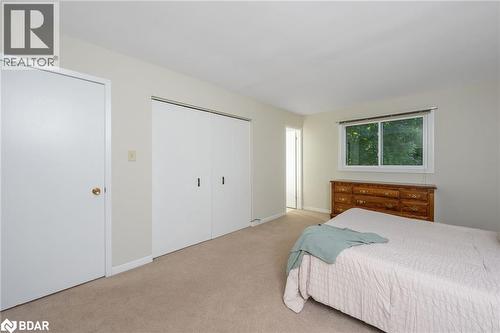 12826 Silvercreek Drive, Halton Hills, ON - Indoor Photo Showing Bedroom