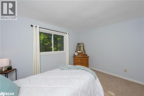 12826 Silvercreek Drive, Halton Hills, ON - Indoor Photo Showing Bedroom
