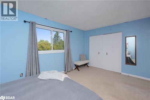 12826 Silvercreek Drive, Halton Hills, ON - Indoor Photo Showing Bedroom