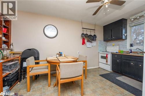 94 Sixth Avenue, Brantford, ON - Indoor