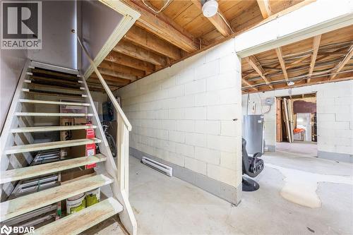 94 Sixth Avenue, Brantford, ON - Indoor