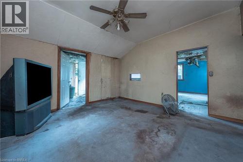 12363 Elizabeth Street, Halton Hills, ON - Indoor