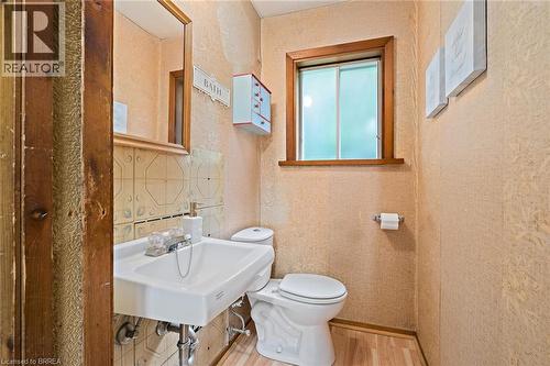 11369 22 Side Road, Halton Hills, ON - Indoor Photo Showing Bathroom