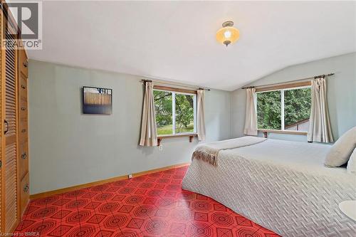 11369 22 Side Road, Halton Hills, ON - Indoor Photo Showing Bedroom