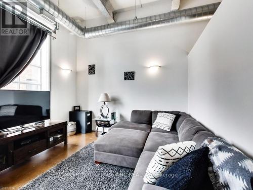 307 - 11 Rebecca Street, Hamilton, ON - Indoor Photo Showing Living Room