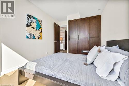 33 Lombard Street Unit# 4302, Toronto, ON - Indoor Photo Showing Bedroom