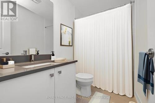 9 - 12860 Yonge Street, Richmond Hill, ON - Indoor Photo Showing Bathroom