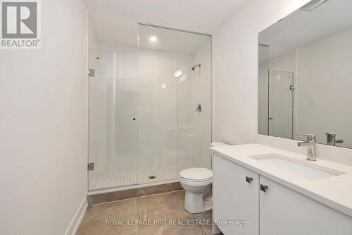 9 - 12860 Yonge Street, Richmond Hill, ON - Indoor Photo Showing Bathroom