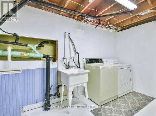 605 Big Bay Point Road, Barrie, ON - Indoor Photo Showing Laundry Room