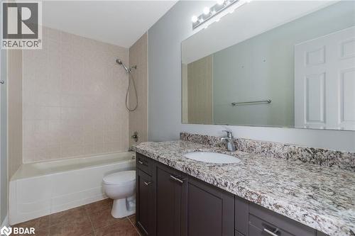 843 S Thompson Road S, Milton, ON - Indoor Photo Showing Bathroom