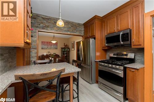 14 Academy Road, Georgetown, ON - Indoor Photo Showing Kitchen