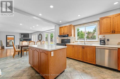 16 Sagamore Court, Ottawa, ON - Indoor Photo Showing Kitchen