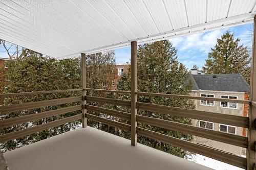 Balcon - 10 Ch. De Senneville, Sainte-Anne-De-Bellevue, QC - 