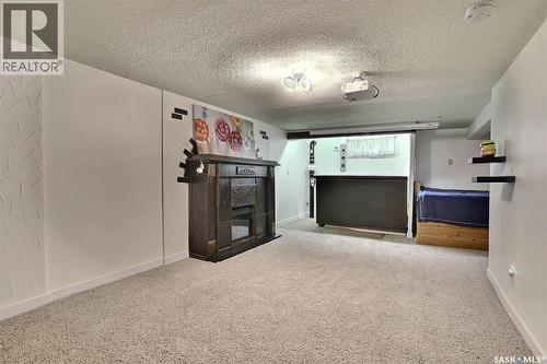 901 17Th Avenue E, Regina, SK - Indoor Photo Showing Other Room