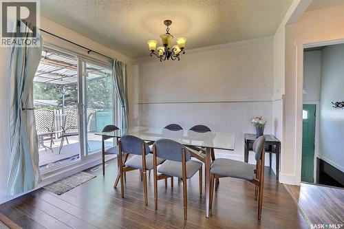 901 17Th Avenue E, Regina, SK - Indoor Photo Showing Dining Room