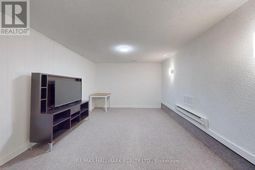 50 Gordon Way, Markham, ON - Indoor Photo Showing Other Room