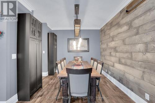 1616 - 9225 Jane Street, Vaughan, ON - Indoor Photo Showing Dining Room