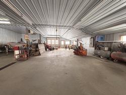 Garage - 