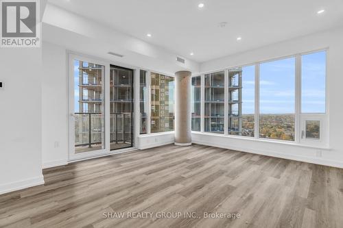 1906 - 15 Wellington Street S, Kitchener, ON - Indoor