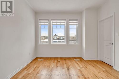 37 Petch Avenue, Caledon, ON - Indoor Photo Showing Other Room