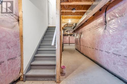 37 Petch Avenue, Caledon, ON - Indoor Photo Showing Other Room