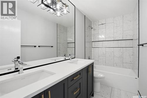 559 Bolstad Turn, Saskatoon, SK - Indoor Photo Showing Bathroom