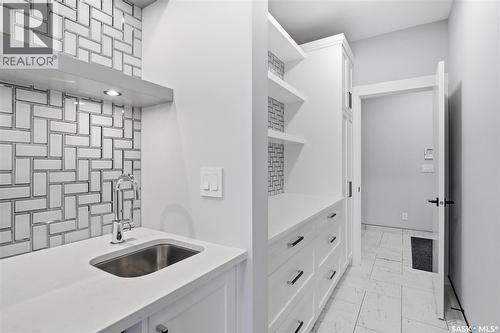 559 Bolstad Turn, Saskatoon, SK - Indoor