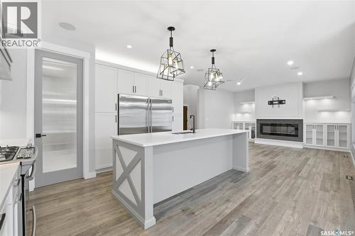 559 Bolstad Turn, Saskatoon, SK - Indoor Photo Showing Kitchen With Upgraded Kitchen