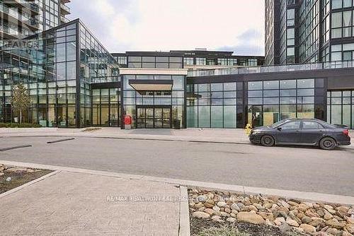 411 - 2900 Highway 7 Road, Vaughan, ON - Outdoor