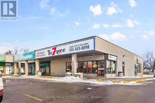 16 - 353 Duckworth Street, Barrie, ON 