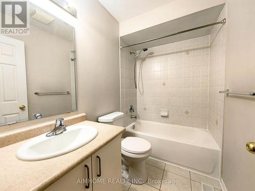 63 - 4950 Albina Way, Mississauga, ON - Indoor Photo Showing Bathroom