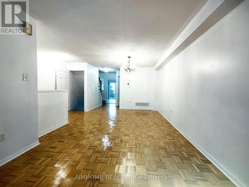 63 - 4950 Albina Way, Mississauga, ON - Indoor Photo Showing Other Room