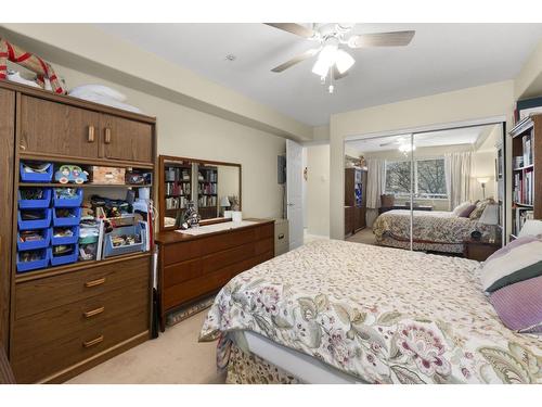 208 13475 96 Avenue, Surrey, BC - Indoor Photo Showing Bedroom