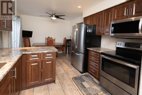 22 Shea Crescent, Kitchener, ON - Indoor Photo Showing Kitchen With Stainless Steel Kitchen