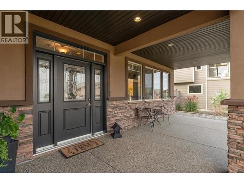 737 Kuipers Crescent, Kelowna, BC - Outdoor With Deck Patio Veranda With Exterior