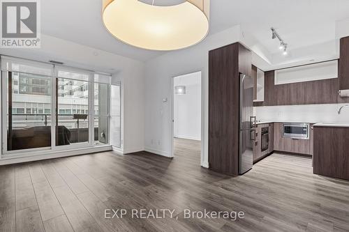 314 - 200 Sackville Street, Toronto, ON - Indoor Photo Showing Kitchen