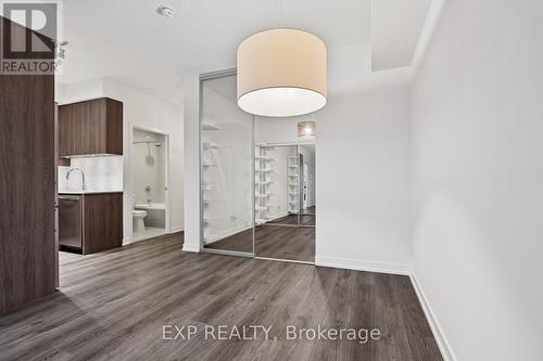 314 - 200 Sackville Street, Toronto, ON - Indoor Photo Showing Other Room