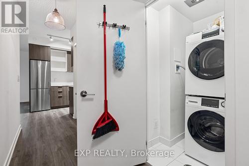 314 - 200 Sackville Street, Toronto, ON - Indoor Photo Showing Laundry Room