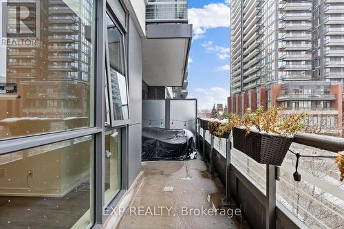 314 - 200 Sackville Street, Toronto, ON - Outdoor