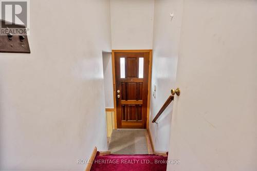 178 Ellendale Drive, Toronto, ON - Indoor Photo Showing Other Room