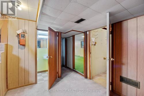 178 Ellendale Drive, Toronto, ON - Indoor Photo Showing Other Room