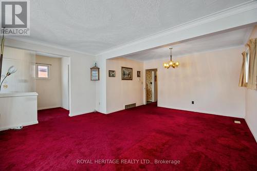 178 Ellendale Drive, Toronto, ON - Indoor Photo Showing Other Room