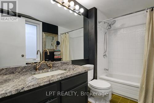56 Sandhurst Court, Ottawa, ON - Indoor Photo Showing Bathroom
